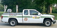 White pick-up truck | Exterminators Indiana